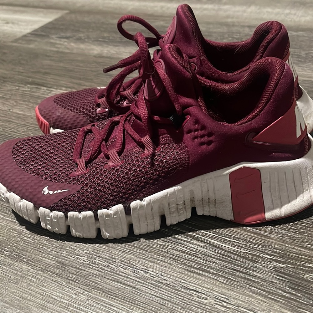 Nike Metcon Maroon and White Athletic Shoes